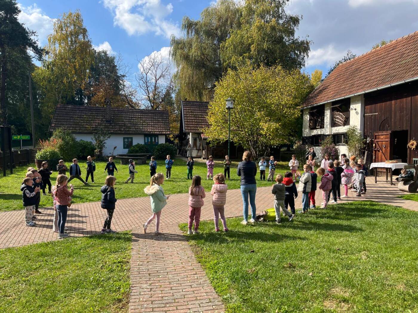 Whatsapp image 2025 10 17 at 10.30.30(8)